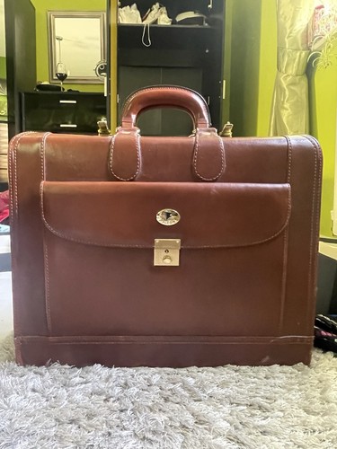 Falcon leather suitcase - falcon,