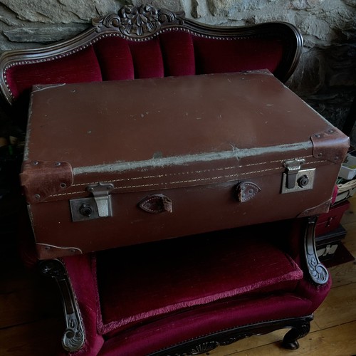 Vintage retro suitcase dark - suitcase,