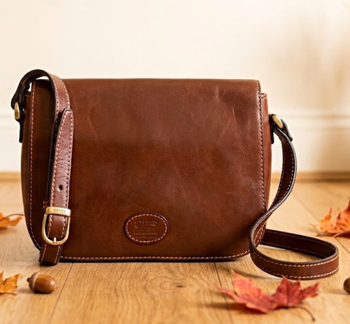 Vintage carriage brown - ​vintage,